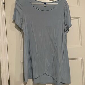 3/$20 Old Navy Light Blue Short Sleeve Maternity/Nursing Tee